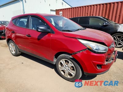 Czwarte zdjęcie samochodu z boku: 2015 HYUNDAI TUCSON GLS VIN:KM8JT3AF7FU034627 - miniatura