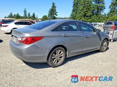 Trzecie zdjęcie samochodu z tyłu: 2013 HYUNDAI SONATA GLS VIN:5NPEB4AC9DH704643 - miniatura