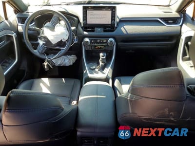 Zdjęcie 8 z 14 samochodu: 2022 TOYOTA RAV4 XSE VIN:JTME6RFV4ND526482 - miniatura