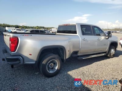 Trzecie zdjęcie samochodu z tyłu: 2020 CHEVROLET SILVERADO K3500 LTZ VIN:1GC4YUEY1LF330439 - miniatura