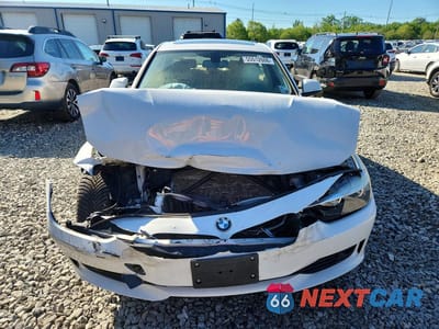 Piąte zdjęcie samochodu w środku: 2014 BMW 320 I XDRIVE VIN:WBA3C3G50ENS68111 - miniatura