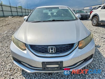 Piąte zdjęcie samochodu w środku: 2013 HONDA CIVIC LX VIN:19XFB2F55DE096286 - miniatura