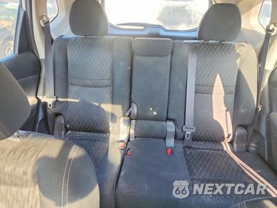 Zdjęcie 10 z 13 samochodu: 2017 NISSAN ROGUE S VIN:KNMAT2MV1HP588684 - miniatura