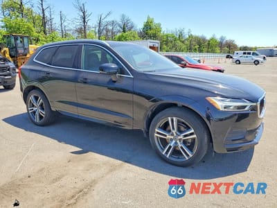 Czwarte zdjęcie samochodu z boku: 2019 VOLVO XC60 T5 VIN:LYV102RK6KB214470 - miniatura