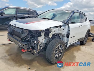 2025 JEEP COMPASS TRAILHAWK 3C4NJDDN5ST584062 - główne zdjęcie licytacji z USA - miniatura