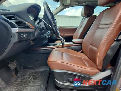 Zdjęcie 7 z 13 samochodu: 2012 BMW X5 XDRIVE35I VIN:5UXZV4C51CL988527 - miniatura