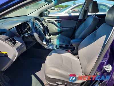 Zdjęcie 7 z 12 samochodu: 2013 HYUNDAI ELANTRA LIMITED VIN:5NPDH4AE4DH285452 - miniatura