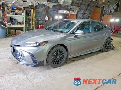 2025 TOYOTA CAMRY SE 4T1DBADK6SU505092 - główne zdjęcie licytacji z USA - miniatura