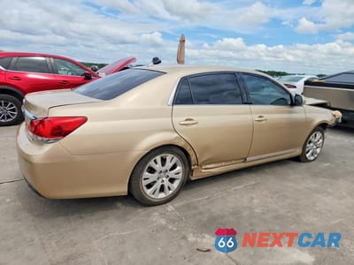 Trzecie zdjęcie samochodu z tyłu: 2011 TOYOTA AVALON BASE VIN:4T1BK3DB7BU391946 - miniatura