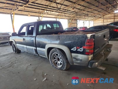 Drugie zdjęcie samochodu z przodu: 2001 GMC NEW SIERRA C1500 VIN:1GTEC19V71Z292762 - miniatura