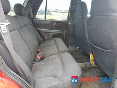 Zdjęcie 11 z 13 samochodu: 2003 CHEVROLET BLAZER VIN:1GNDT13X73K136567 - miniatura