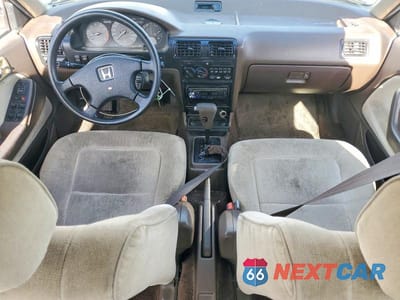 Zdjęcie 8 z 13 samochodu: 1990 HONDA ACCORD LX VIN:1HGCB7650LA162620 - miniatura