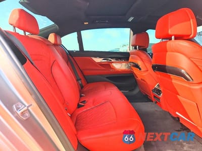 Zdjęcie 10 z 13 samochodu: 2022 BMW 750 XI VIN:WBA7U2C03NCJ48155 - miniatura