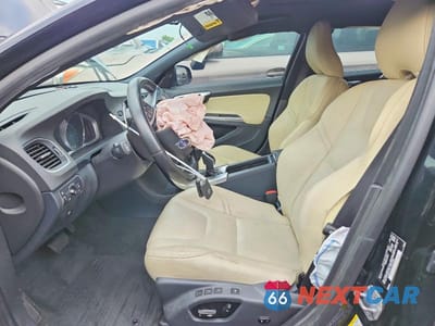 Zdjęcie 7 z 13 samochodu: 2016 VOLVO S60 PLATINUM VIN:YV149MFM5G2395245 - miniatura