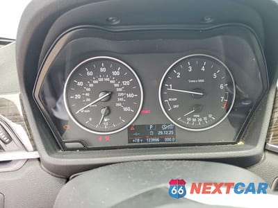 Zdjęcie 9 z 13 samochodu: 2016 BMW X1 XDRIVE28I VIN:WBXHT3C34G5E52411 - miniatura
