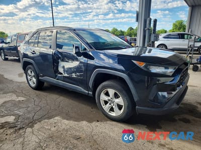 Czwarte zdjęcie samochodu z boku: 2019 TOYOTA RAV4 LE VIN:2T3MWRFV9KW006515 - miniatura