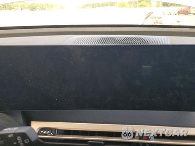 Zdjęcie 9 z 12 samochodu: 2026 BMW IX XDRIVE45 VIN:WB543CF01TCV22040 - miniatura