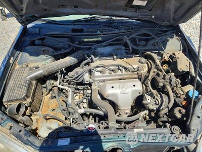 Zdjęcie 11 z 12 samochodu: 2000 HONDA ACCORD SE VIN:JHMCG5677YC004047 - miniatura
