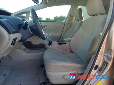 Zdjęcie 7 z 12 samochodu: 2010 TOYOTA PRIUS II VIN:JTDKN3DU5A0100279 - miniatura