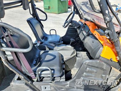 Piąte zdjęcie samochodu w środku: 2017 CUB CADET CREW 750 VIN:LWGMDWZ1XHA000288 - miniatura