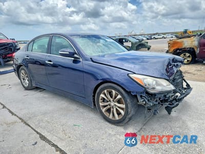 Czwarte zdjęcie samochodu z boku: 2012 HYUNDAI GENESIS 3.8L VIN:KMHGC4DD3CU187687 - miniatura