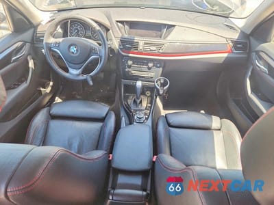 Zdjęcie 8 z 12 samochodu: 2015 BMW X1 XDRIVE35I VIN:WBAVM5C50FVV94872 - miniatura