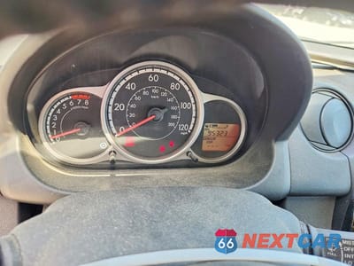 Zdjęcie 9 z 12 samochodu: 2013 MAZDA MAZDA2 VIN:JM1DE1LZ5D0153823 - miniatura