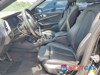 Zdjęcie 7 z 12 samochodu: 2021 BMW 228XI VIN:WBA73AK03M7G94561 - miniatura