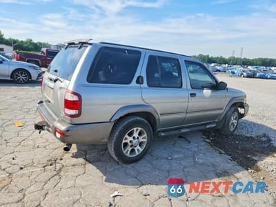 Trzecie zdjęcie samochodu z tyłu: 2000 NISSAN PATHFINDER XE VIN:JN8AR07S4YW429110 - miniatura