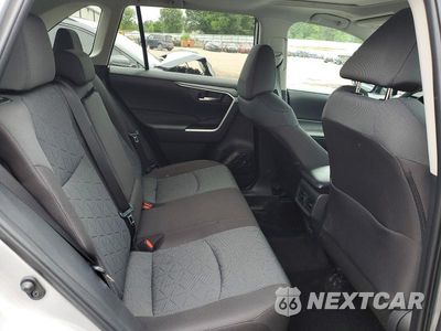 Zdjęcie 10 z 12 samochodu: 2025 TOYOTA RAV4 XLE VIN:2T3P1RFV1SW629445 - miniatura