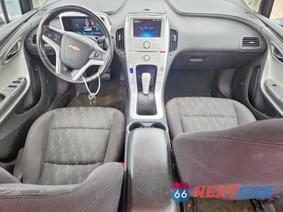 Zdjęcie 8 z 13 samochodu: 2013 CHEVROLET VOLT VIN:1G1RC6E42DU133525 - miniatura