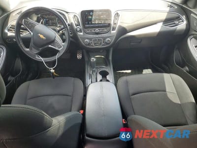 Zdjęcie 8 z 12 samochodu: 2016 CHEVROLET MALIBU LT VIN:1G1ZE5ST8GF327940 - miniatura