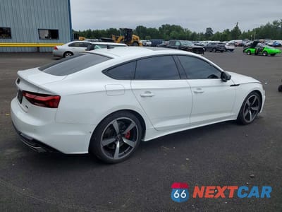 Trzecie zdjęcie samochodu z tyłu: 2022 AUDI A5 PRESTIGE 45 VIN:WAUEACF50NA022456 - miniatura
