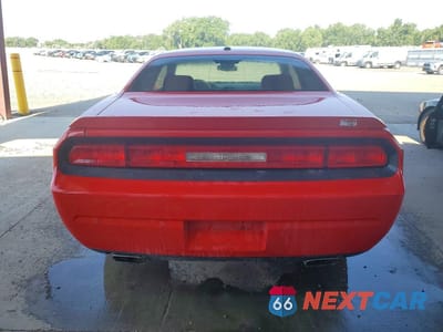 Zdjęcie 6 z 12 samochodu: 2014 DODGE CHALLENGER SXT VIN:2C3CDYAG6EH304226 - miniatura