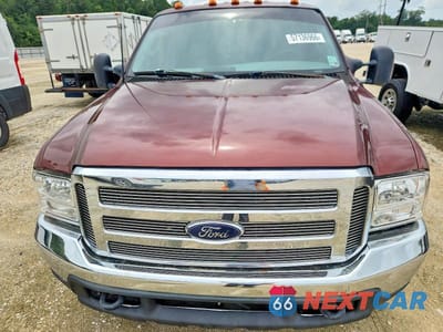 Zdjęcie 11 z 12 samochodu: 2003 FORD F350 SUPER DUTY VIN:1FTWW32P33EB94583 - miniatura