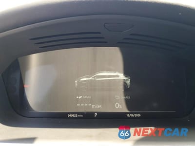 Zdjęcie 9 z 13 samochodu: 2019 JAGUAR I-PACE S VIN:SADHB2S1XK1F68422 - miniatura