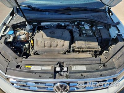 Zdjęcie 12 z 14 samochodu: 2019 VOLKSWAGEN TIGUAN SEL PREMIUM/SEL PREMIUM R-LINE VIN:3VV4B7AX1KM188660 - miniatura