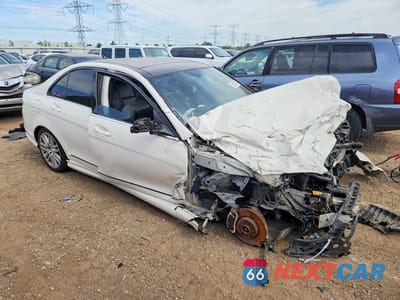 Czwarte zdjęcie samochodu z boku: 2008 MERCEDES-BENZ C 300 4MATIC VIN:WDDGF81X28F158720 - miniatura