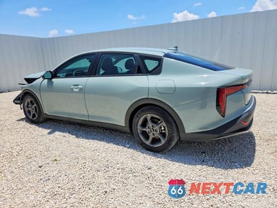 Drugie zdjęcie samochodu z przodu: 2025 KIA K4 LXS VIN:3KPFT4DE4SE094389 - miniatura
