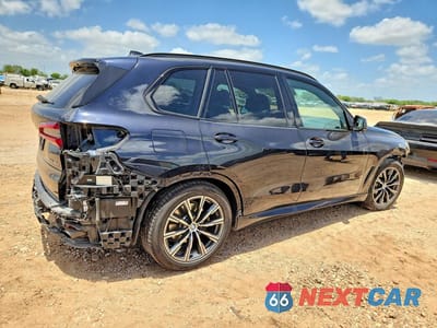 Trzecie zdjęcie samochodu z tyłu: 2021 BMW X5 XDRIVE45E VIN:5UXTA6C08M9E52872 - miniatura
