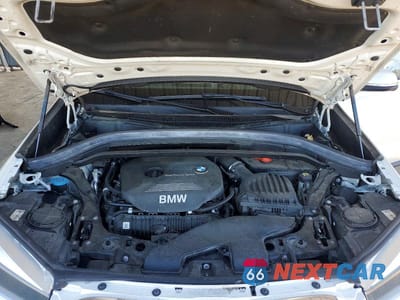 Zdjęcie 11 z 12 samochodu: 2018 BMW X1 SDRIVE28I VIN:WBXHU7C37J5H40662 - miniatura