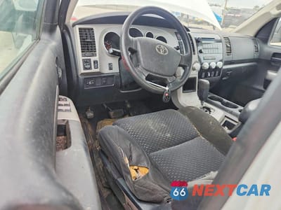 Zdjęcie 8 z 12 samochodu: 2008 TOYOTA TUNDRA SR5 VIN:5TBBT54148S460781 - miniatura