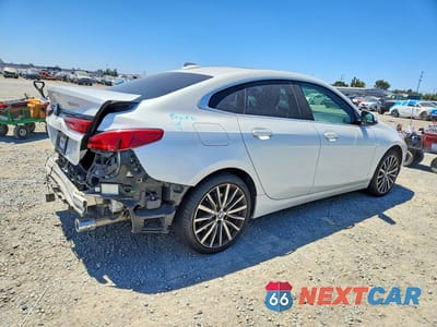 Trzecie zdjęcie samochodu z tyłu: 2021 BMW 228I VIN:WBA53AK07M7J38547 - miniatura