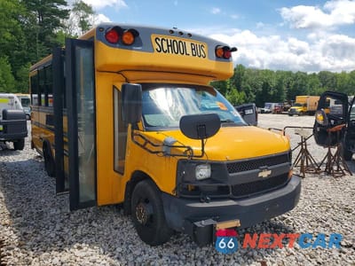 Zdjęcie 9 z 10 samochodu: 2012 CHEVROLET EXPRESS G4 - SCHOOL BUS VIN:1GB6G5BLXC1186322 - miniatura