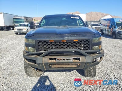 Piąte zdjęcie samochodu w środku: 2015 CHEVROLET SILVERADO K3500 LT VIN:1GC4KZC87FF183453 - miniatura