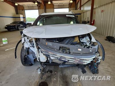 Piąte zdjęcie samochodu w środku: 2017 FORD EXPLORER XLT VIN:1FM5K7D87HGE12391 - miniatura