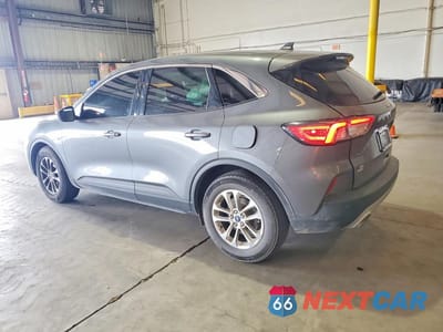 Drugie zdjęcie samochodu z przodu: 2022 FORD ESCAPE SE VIN:1FMCU0G68NUB15940 - miniatura
