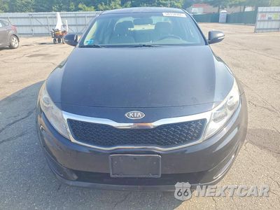 Piąte zdjęcie samochodu w środku: 2011 KIA OPTIMA LX VIN:KNAGM4A76B5127151 - miniatura