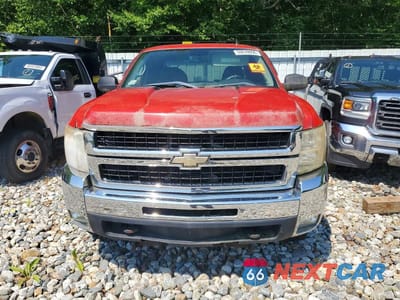 Piąte zdjęcie samochodu w środku: 2007 CHEVROLET SILVERADO K2500 HEAVY DUTY VIN:1GCHK29K07E592879 - miniatura
