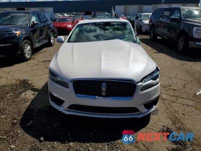 Piąte zdjęcie samochodu w środku: 2019 LINCOLN MKZ RESERVE I VIN:3LN6L5C94KR629381 - miniatura